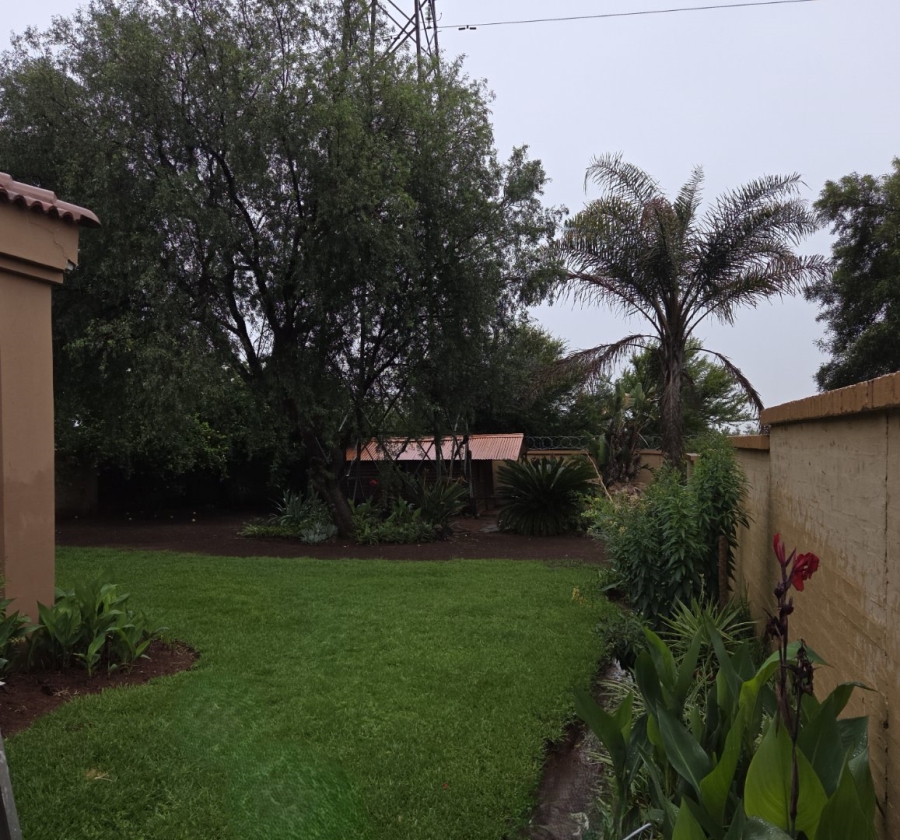 3 Bedroom Property for Sale in Langenhovenpark Free State